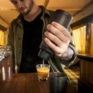 Bærbar kaffemaskine, velegnet til brug på rejser, camping og i bilen. - Billede 9